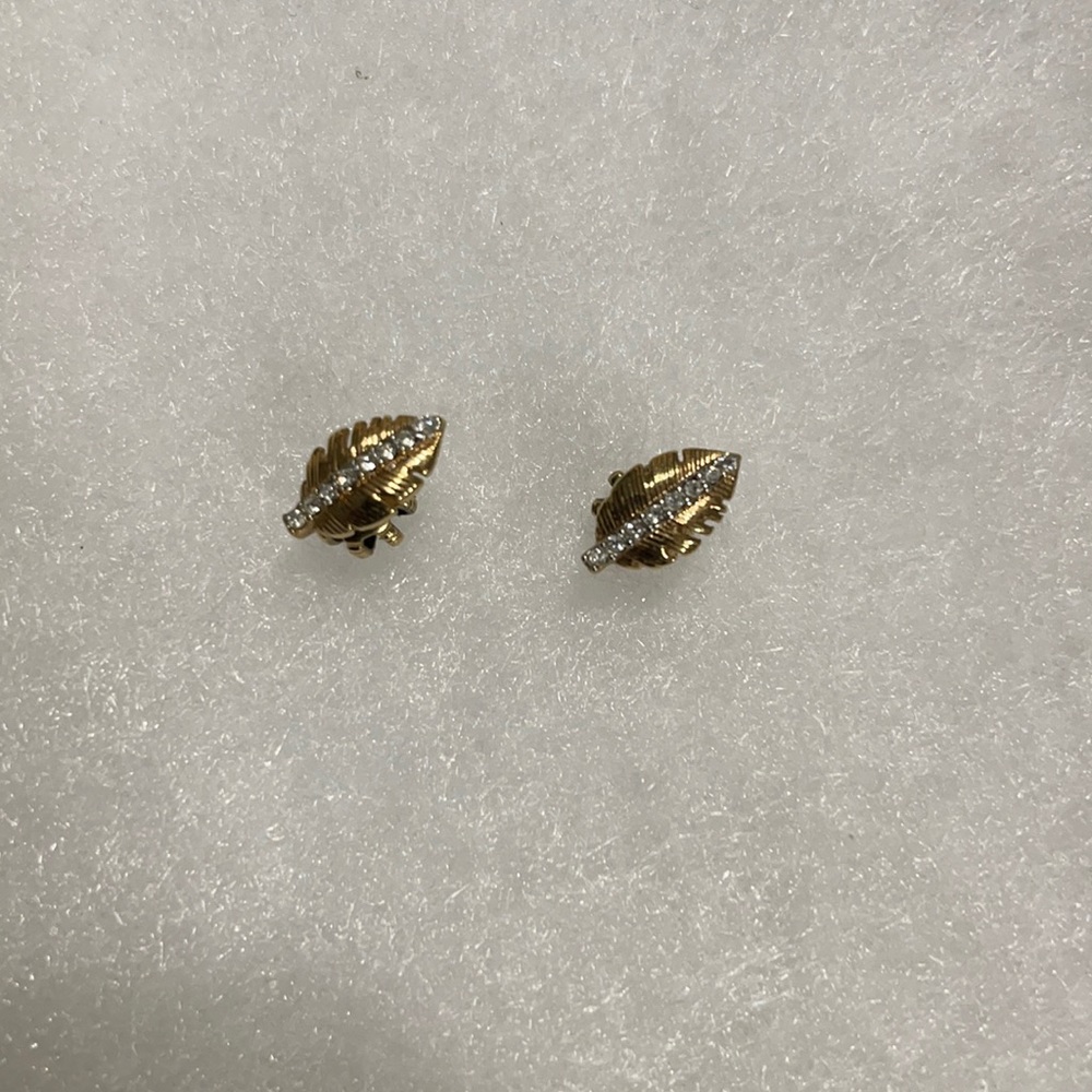 Gold leaf earrings